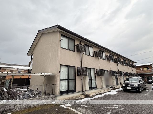 レオパレス城町の外観写真