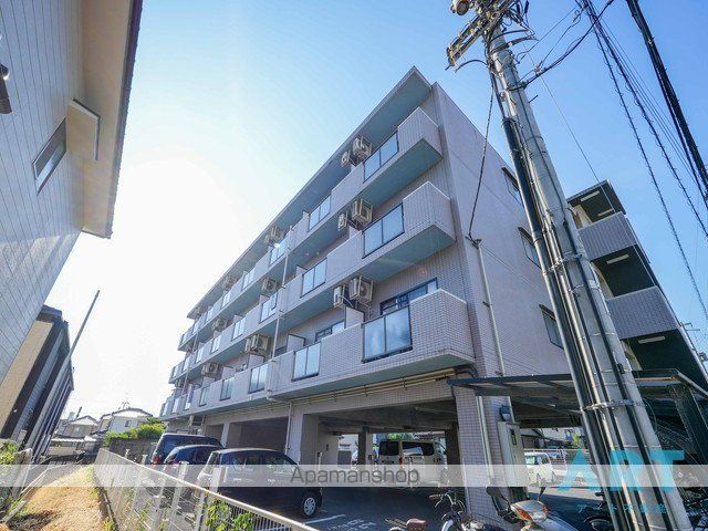 カローラ桑原の外観写真