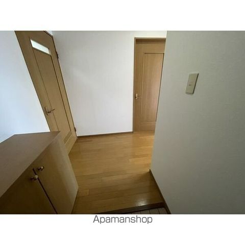 ロイヤル芝原南館の内装写真