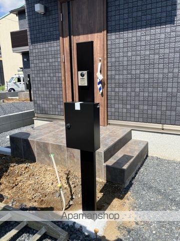 埼京線 戸田公園駅 徒歩32分 2階建 新築の玄関写真