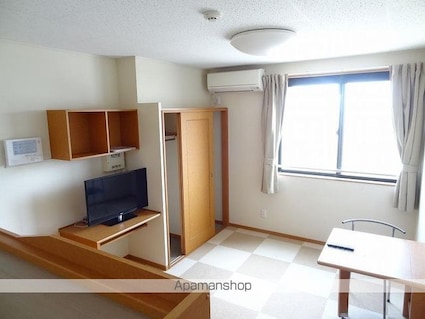 香川県高松市多肥上町[1K/28.02m2]のリビング・居間