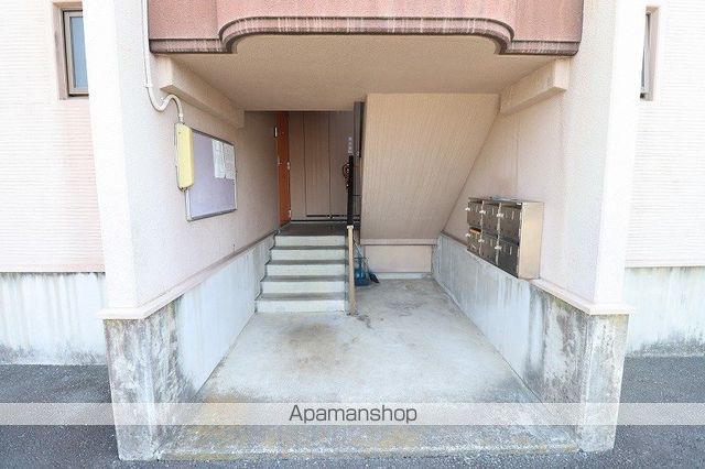 コーポ中芝原の玄関写真