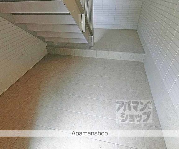 N’S COURTの玄関写真