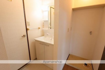 ドミール円座Ｄ棟[2LDK/50.26m2]の洗面所