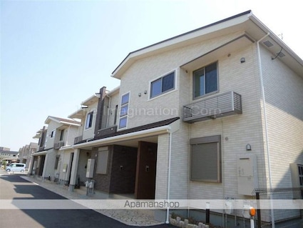 ソレイユカヤノⅢ[1LDK/46.68m2]の外観3