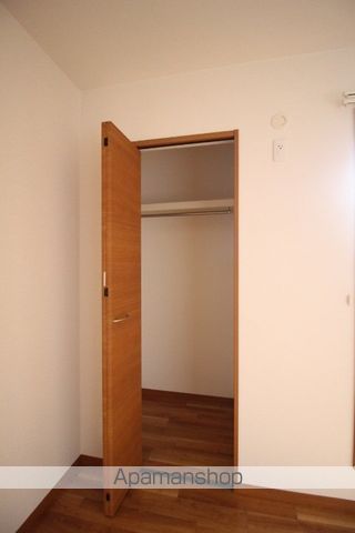リバーサイド東畦 A棟の内装写真