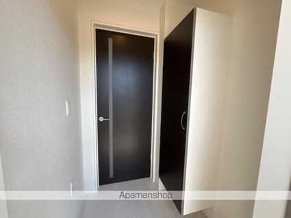 仮）館林市朝日町アパート[1K/33.72m2]の玄関