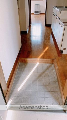 カレッジハイツAの内装写真