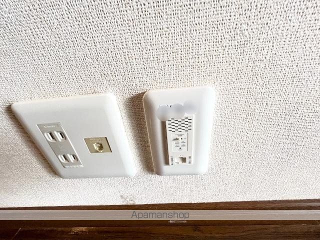 ファミール三条 Iの内装写真