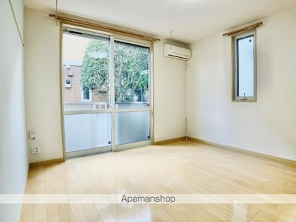 オークヴィラＡ棟[1K/26.73m2]のリビング・居間1