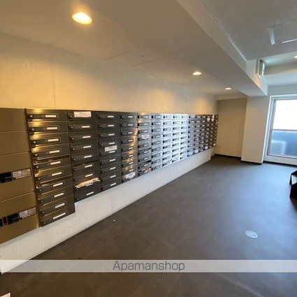 アンソレイエ[1K/28.27m2]のエントランス2