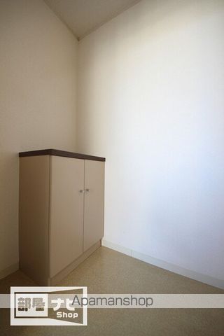 フローラル和泉B棟の内装写真
