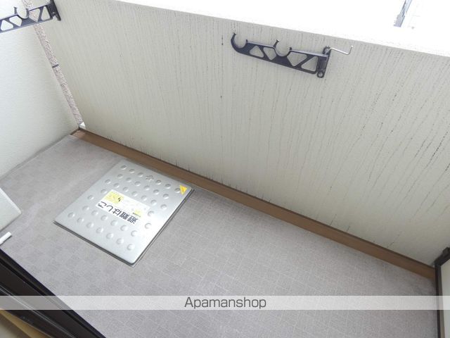 URESIDENCE京橋の内装写真