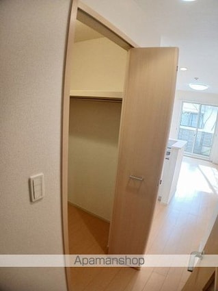プラシード[1R/32.94m2]の収納