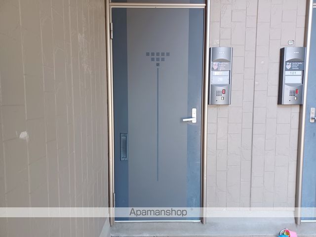 サンガーデンあづみの玄関写真