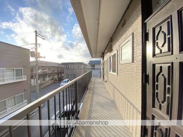 みやびアパートの玄関写真