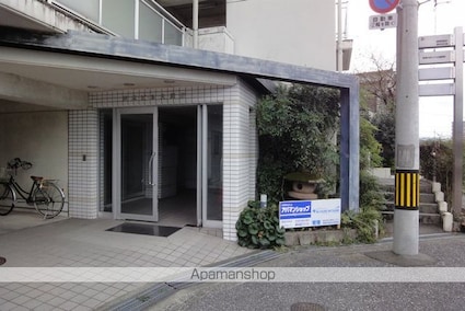 杉本ビル[1R/27.36m2]の共用部1