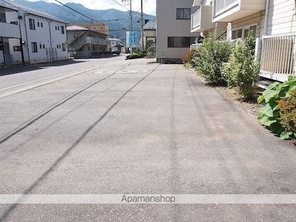 サンコーポ藤[2DK/43m2]の駐車場