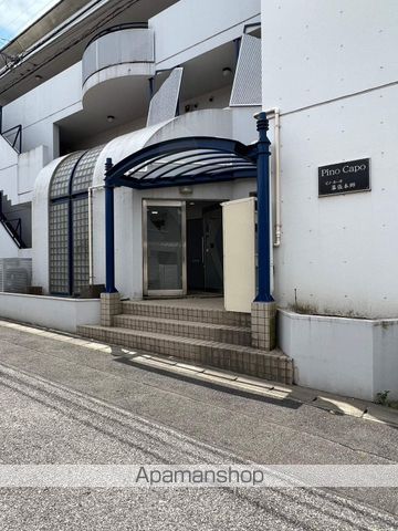 ピノカーポ幕張本郷の玄関写真