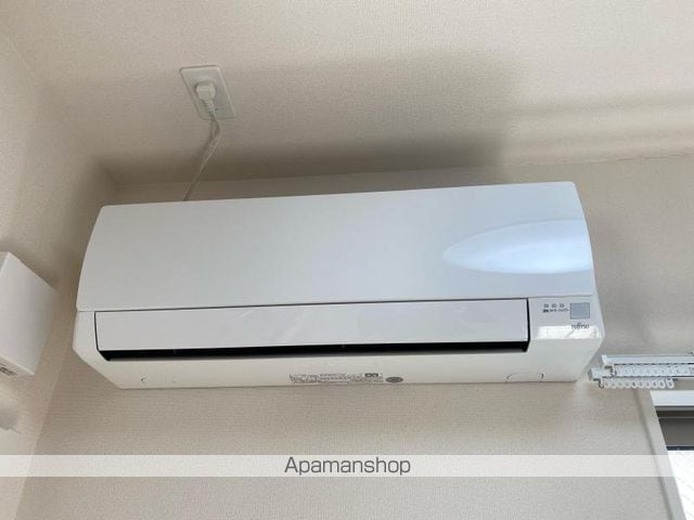 ベース新田南IIの内装写真