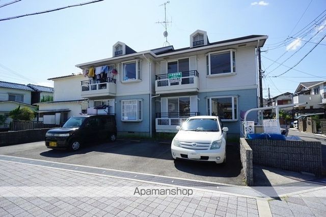 西田メゾンの外観写真