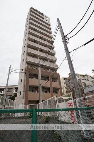 ドルチェ東新宿の外観写真