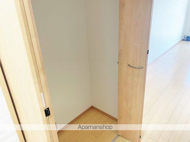 コンフォート緑井の内装写真