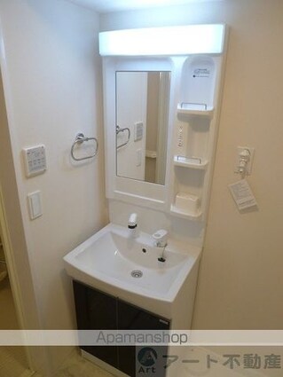 愛媛県松山市立花１丁目[1LDK/36.57m2]の洗面所