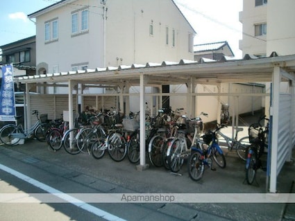 フリーデン西開発[2LDK/64.18m2]の共用部6