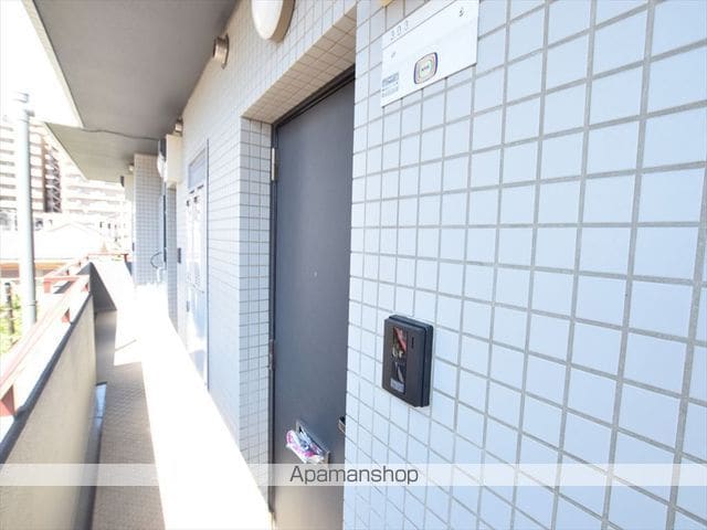 ボヌール冨士の玄関写真