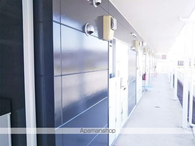 レオパレスいちふじの玄関写真
