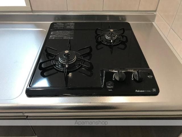 TIARA本町の内装写真