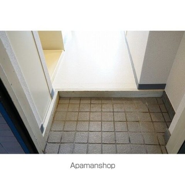 菱和パレス世田谷千歳台[1R/18.7m2]の玄関