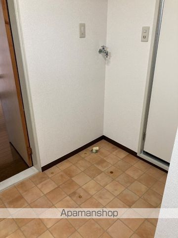 ロイヤルハイム藤の内装写真