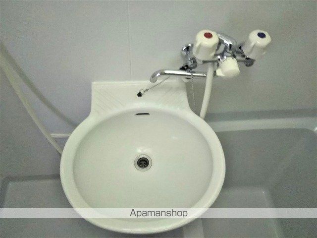 レオパレスまつやの内装写真
