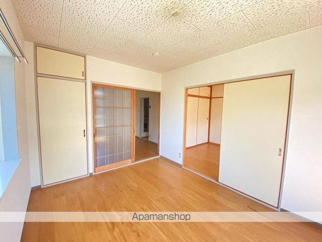 エルディム川西の内装写真