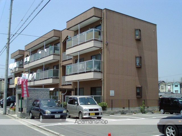 フローレンス岩田の外観写真