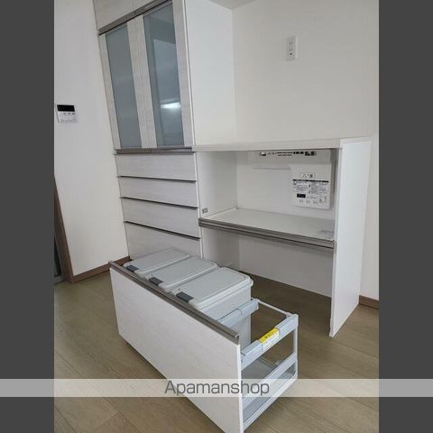 向陵西町2丁テラスハウスの内装写真