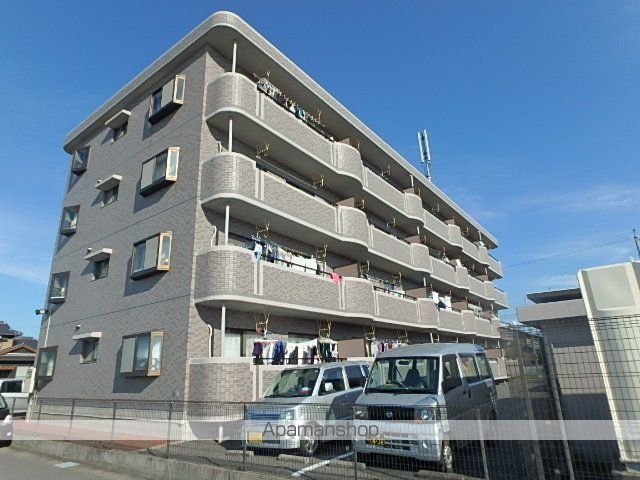 グランドゥール須田の外観写真