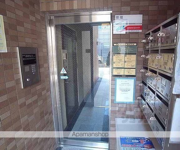 エクシード西院IIの玄関写真