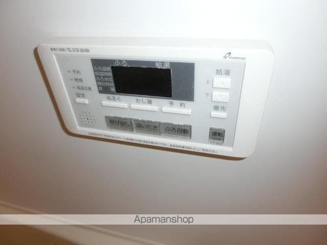 ヴィスコンティの内装写真