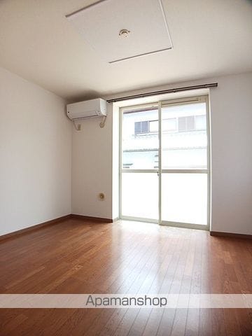 リヴィエール岩出IIの内装写真