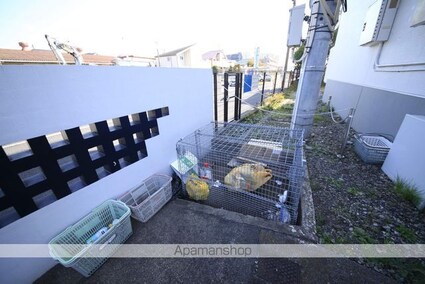 サザンクロス[1LDK/52m2]の共用部3