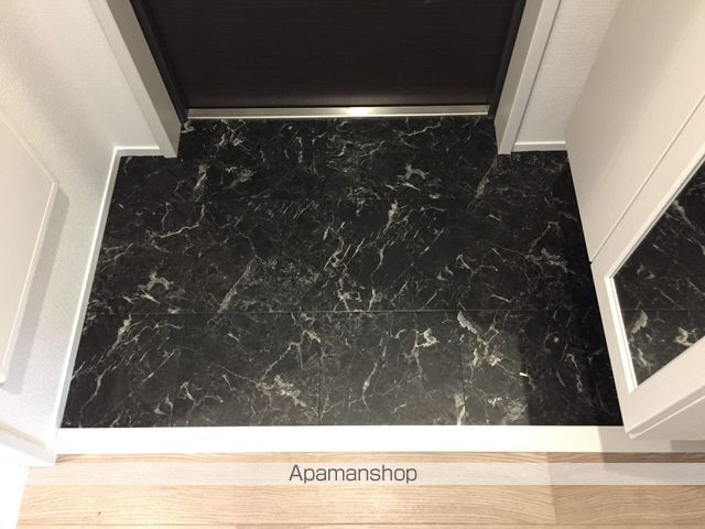 エルメゾン聖天下の内装写真