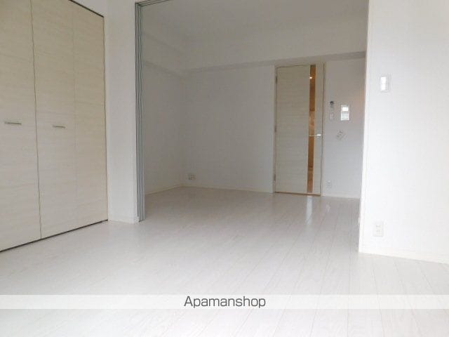 S−RESIDENCE江坂の内装写真