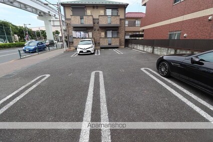 リヴェール　ＡＢ[1LDK/36.67m2]の駐車場