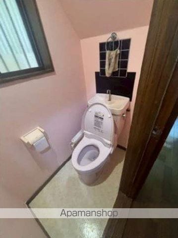 三浦市 2階建 築34年の内装写真