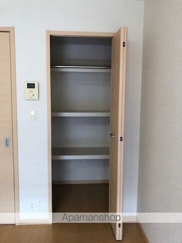 オペルビューMJの内装写真