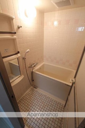 ガーデンハイム昭和町[3LDK/89.03m2]のバス