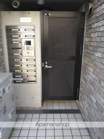 ZESTY江戸川橋の玄関写真
